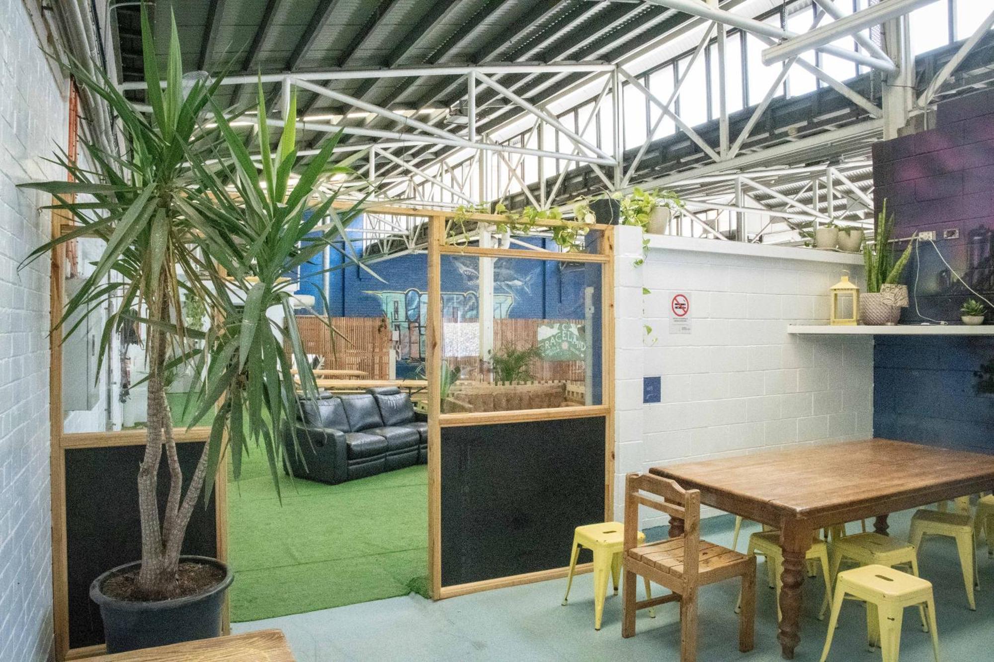 Habitat Backpackers Hostel Brisbane Luaran gambar